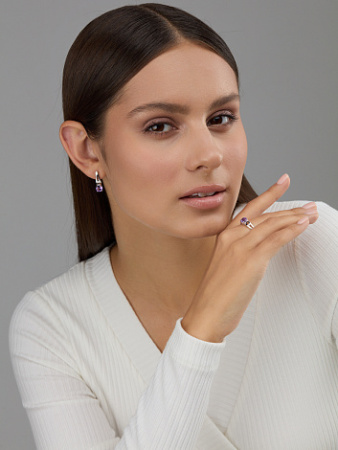 Серебряное кольцо с аметистом и бриллиантом