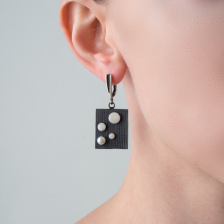 Серебряные серьги с жемчугом «Круги»