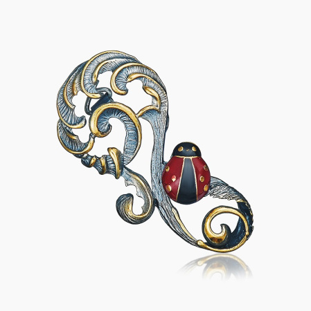 Брошь из серебра