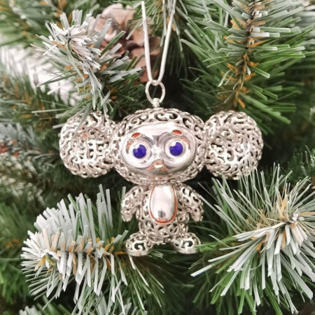 Елочная игрушка из серебра «Ушастик»