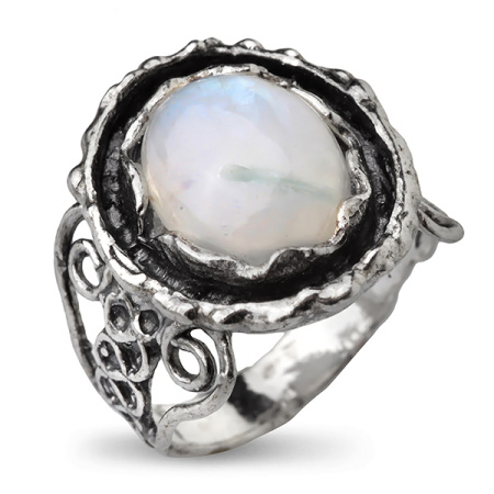 Серебряное кольцо с голубым агатом