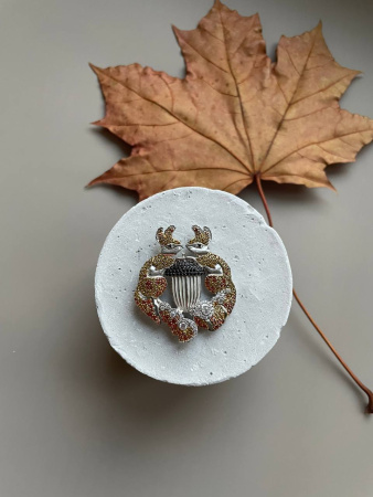 Серебряная брошь «Бельчата»