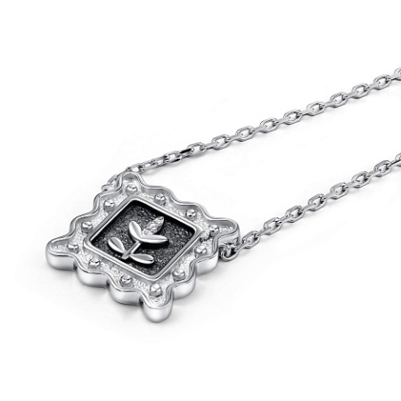 Колье из серебра с фианитами