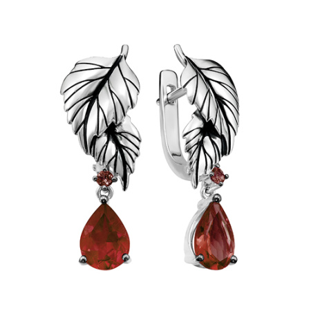 Серьги из серебра с гранатами