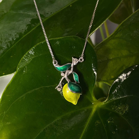 Колье из серебра «Санторини Лимон» с бриллиантом