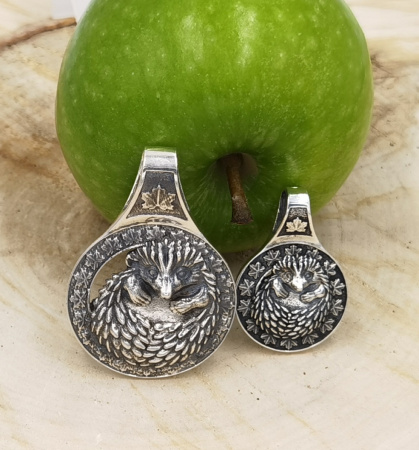 Подвеска из серебра «Свернувшийся еж» малая