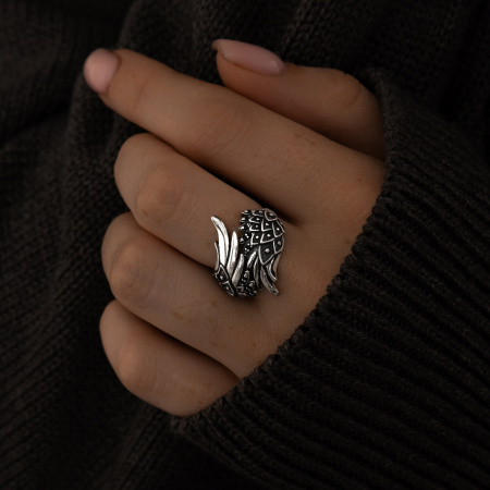 Серебряное кольцо с фианитами «Крыло»