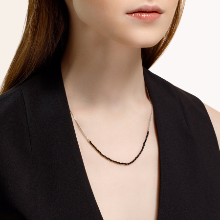 Колье из серебра с шпинелью