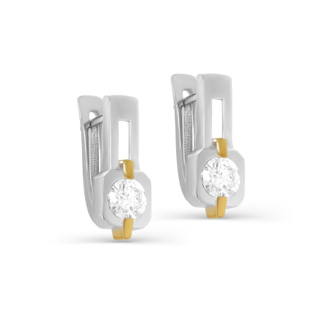 Серебряные серьги с муассанитом