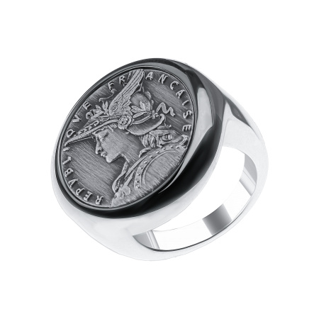 Серебряное кольцо с монетой