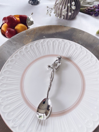 Серебряная чайная ложка «Кувшинка»