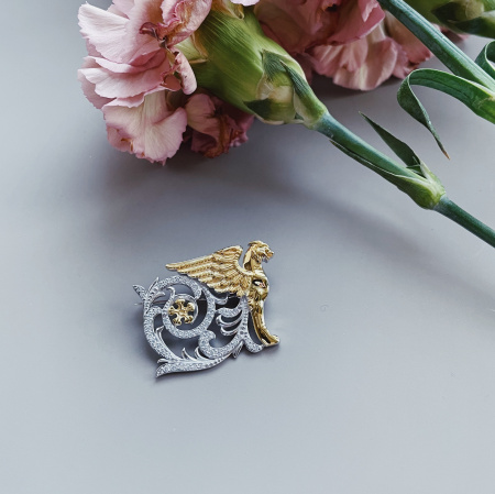 Брошь из серебра «Грифон» Санкт-Петербург