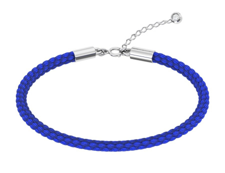 Серебряный браслет на плетеном шнурке