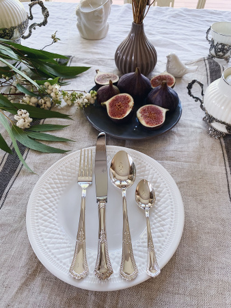 Серебряный набор столовый «Фаворит» 24 предмета