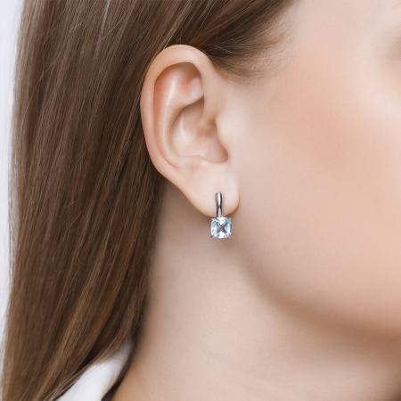 Серьги из серебра с голубыми топазами