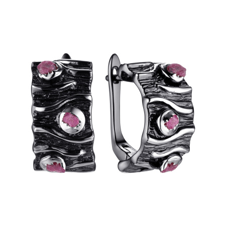 Серьги из серебра с корундом
